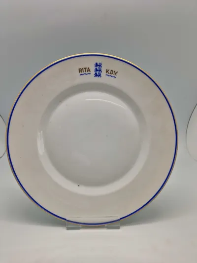 Original RC tallerken - anvendt af kongeparret på deres Yacht “Rita” i 1960’erne og 70’erne