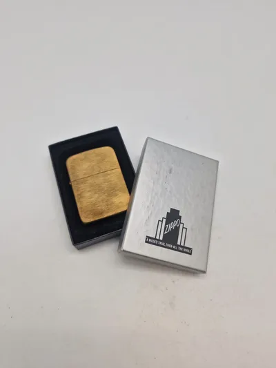 Original Zippo lighter med æske