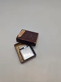 Original Ronson lighter med æske