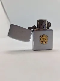 Original Zippo lighter med amerikansk miitært logo