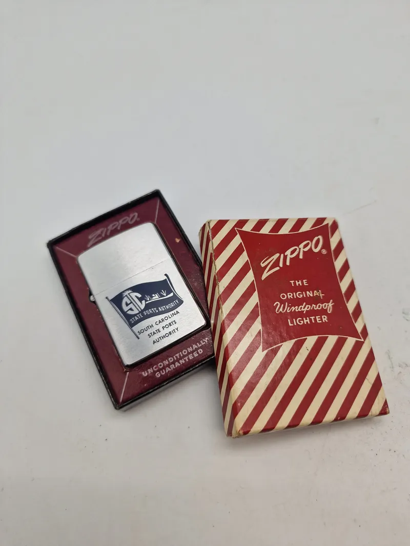 Original Zippo lighter med æske