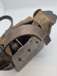 Original senkrigs Husqvarna magasin taske af presset pap fra Den Danske brigade i Sverige WW2