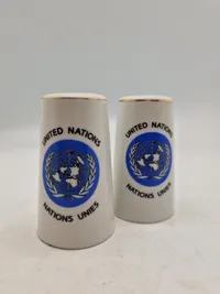 Originale UN salt og pepper