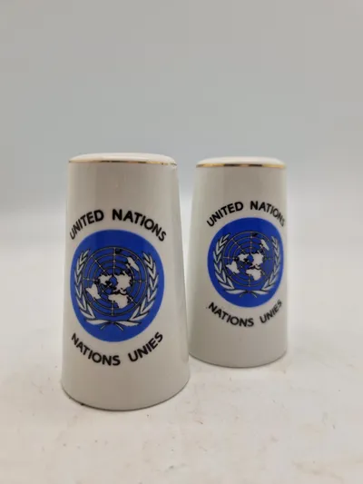 Originale UN salt og pepper