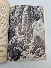 Originalt ww2 Nazistisk  hæfte - Sevastopol - en klos af beton og stål bryder sammen
