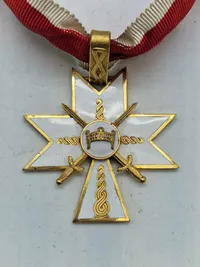 Original GERMAN CROAT WWII CROATIAN KNIGHTS CROSS WITH SWORDS OF THE ORDER OF KING ZVONIMIR 1ST CLASS.