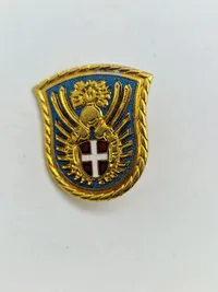 Samling originale effekter fra Civilforsvaret og HJV