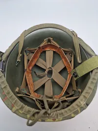 Original Bundeswehr hjelm med Flecktarn overtræk