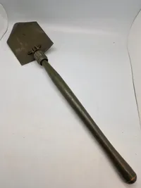 US 1944 feltspade