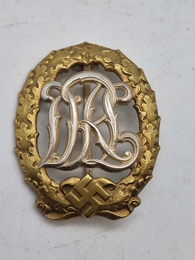 Sjælden original DRL sport badge for war disabled (DRL sportsabzeichen for krigs invalide)