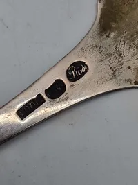 Stor sølvske - 1800 tallet - vægt 53 gr - sølvværdi ca 249,-