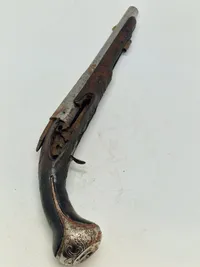 Flintepistol til renovering