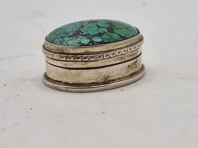 Pilleæske med porcelæns indlæg - sterlingsølv