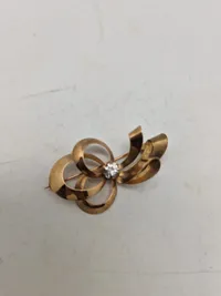 Broche - 8 karat guld - aktuel guldværdi - ca 500,-