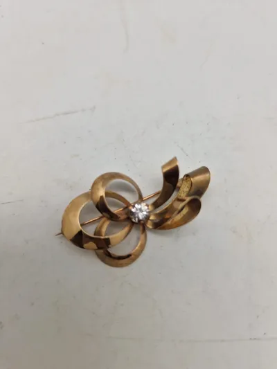 Broche - 8 karat guld - aktuel guldværdi - ca 500,-