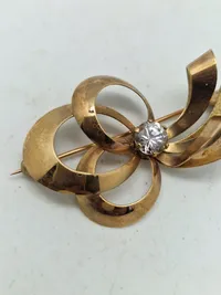 Broche - 8 karat guld - aktuel guldværdi - ca 500,-