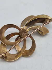 Broche - 8 karat guld - aktuel guldværdi - ca 500,-