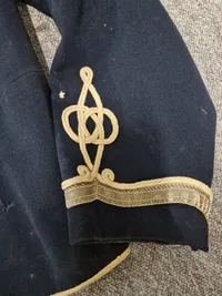 Sjælden tysk ww1 uniform der har tilhørt dansk sønderjyde for en unteroffizier & fahnenträger fra husar RGT “Königin” Wilhemina der Niederlande (Hannoversches) no 15, 3 eskadron