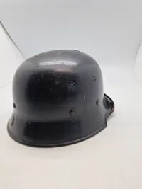 Original tidlig tysk Feuerwehr hjelm - ww2, med mærke