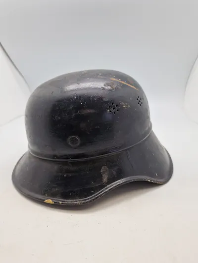 Original tysk Luftschütz hjelm - ww2