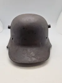 Original Tysk WW1 hjelm, brugt sener af Tysk politi WW2
