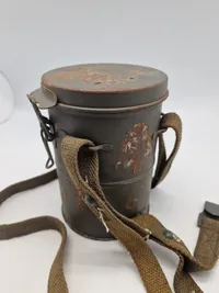 Original tysk M/1917 gasmaske beholder