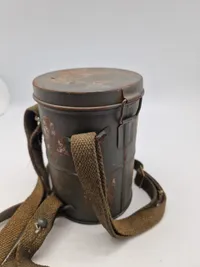 Original tysk M/1917 gasmaske beholder