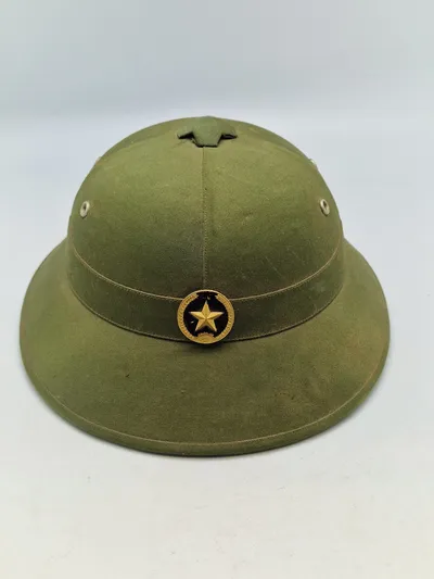 Original NVA pit helmet - Vietnamkrigen