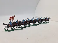 Æske tinfigurer forstillende danske Dragoner