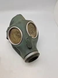 Original tysk Volksgasmaske med kasse - ww2