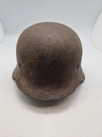 Original tysk ww2 hjelm - battlefield relic