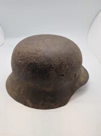 Original tysk ww2 hjelm - battlefield relic