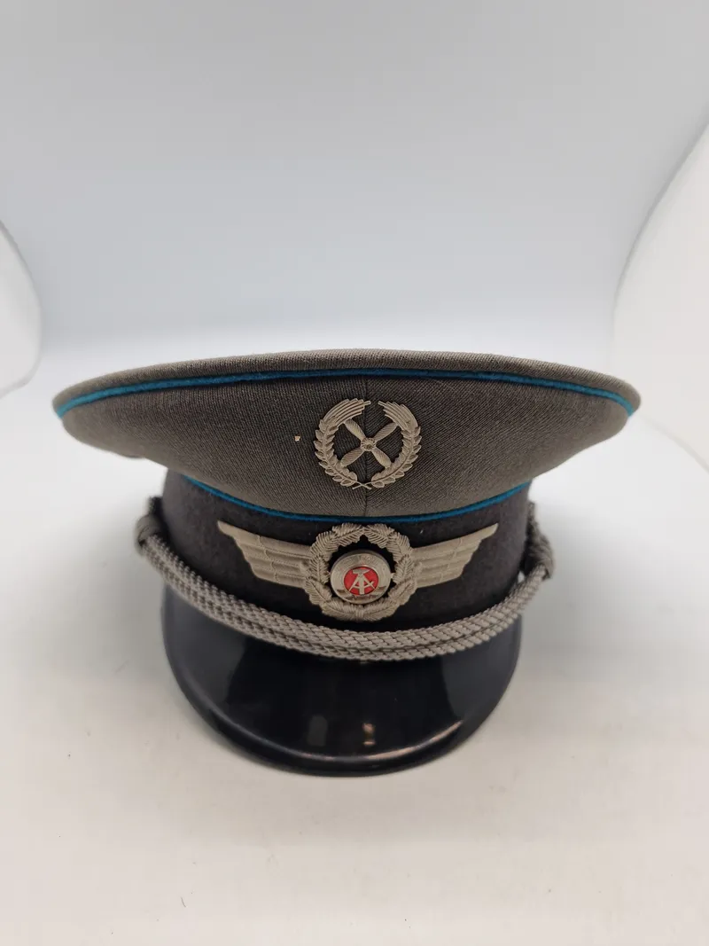 Original DDR  flyver officer