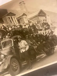 Sjældent originalt foto af den danske modstandsbevægelse (korps Ågesen mm)