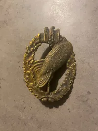 Tysk ww2 badge - Postwar