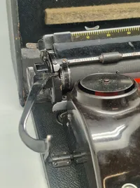 Original Tysk WW2 SS skrive maskine i bakalit, virker