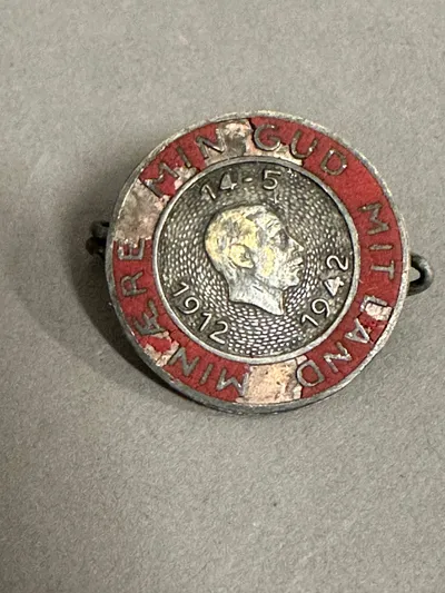 Original Christian X pin