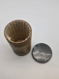 Originalt hylster til Dansk håndbombe M/32