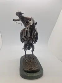 Frederic Remington bronce figur