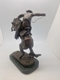 Frederic Remington bronce figur