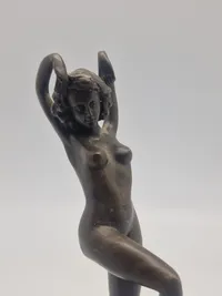 Bronce figur nøgen dame