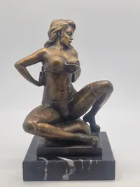 Erotisk figur af bronce