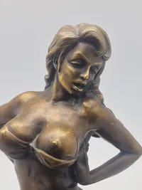 Erotisk figur af bronce