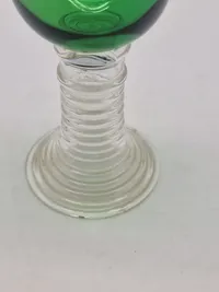 Originalt glas fra kongeskibet ( mindre afslag )
