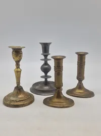 Samling antikke stager