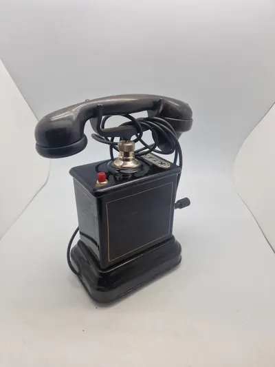 Ældre telefon