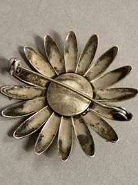 Original Dansk broche af sølv, belagt med guld