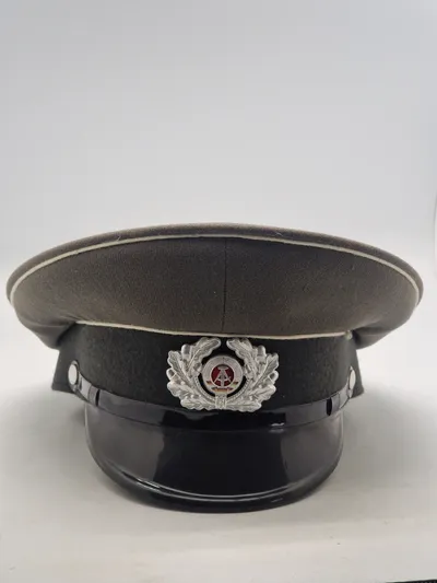 Original NVA schirmmütze - Infanterie