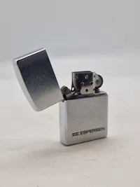 Zippo lighter