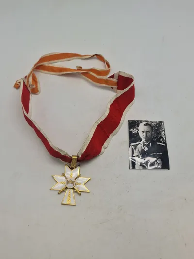 Original GERMAN CROAT WWII CROATIAN KNIGHTS CROSS WITH SWORDS OF THE ORDER OF KING ZVONIMIR 1ST CLASS